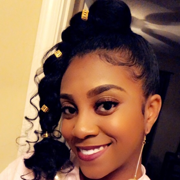 Meet your Posher, Ashley - Picture 1 of 1